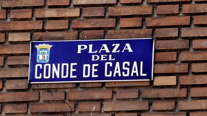 Archivo - Plaza del Conde de Casal. 