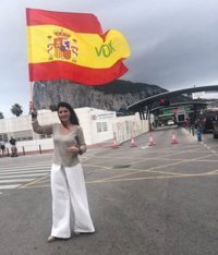 Olona (Vox): "Hay que cerrar la Verja de Gibraltar porque es una cueva de piratas"