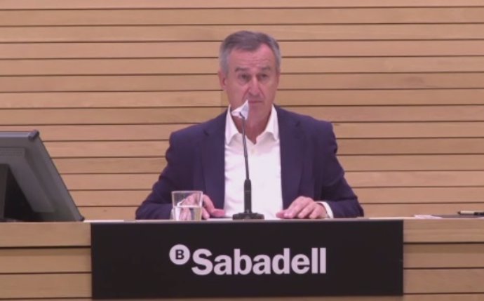 El consejero delegado de Banco Sabadell, César González-Bueno, este jueves en rueda de prensa