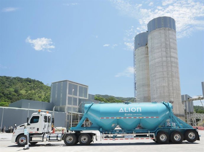 Archivo - Planta de Cementos Molins en Colombia
