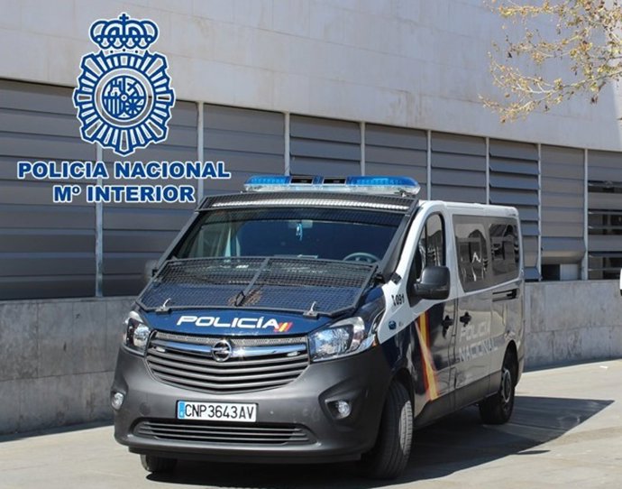 Vehículo de la Policía Nacional