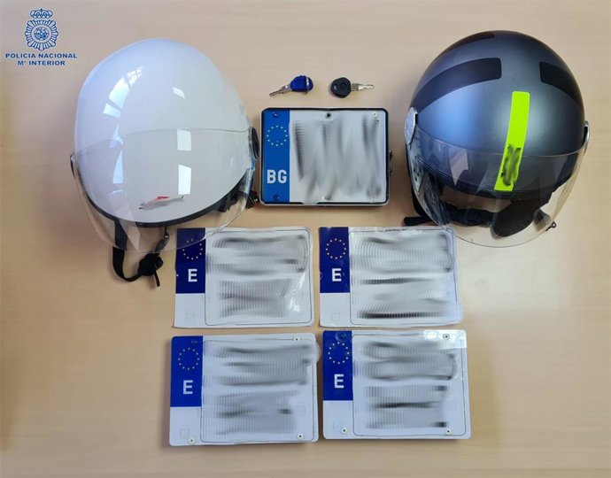 Tres detenidos por el robo a un turista de un reloj valorado en 35.000 euros.