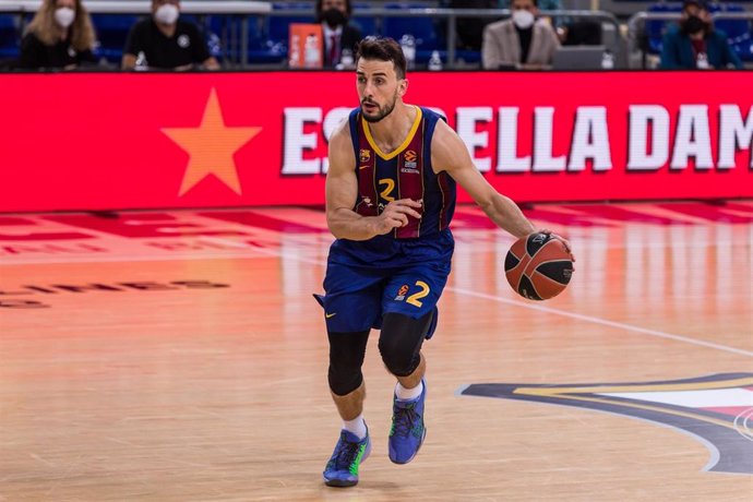 Archivo - Leo Westermann of Fc Barcelona in action during the Turkish Airlines EuroLeague match between FC Barcelona and FC Bayern Munich at Palau Blaugrana on April 09, 2021 in Barcelona, Spain.