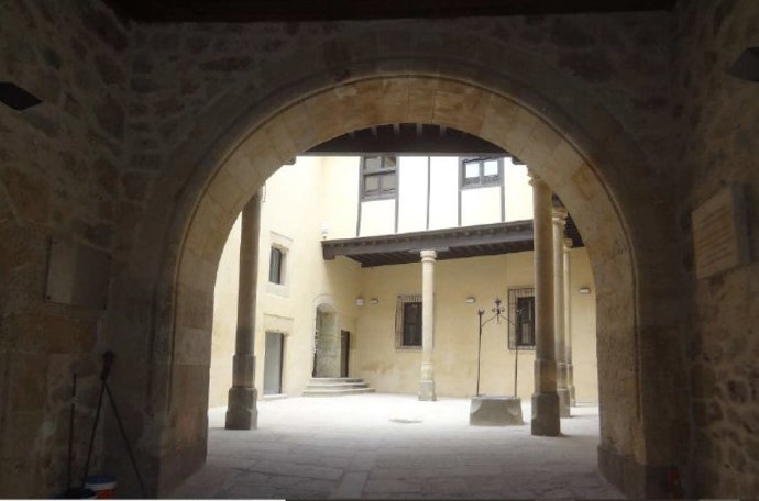 Intervención En La Torre De Los Anaya De Salamanca.