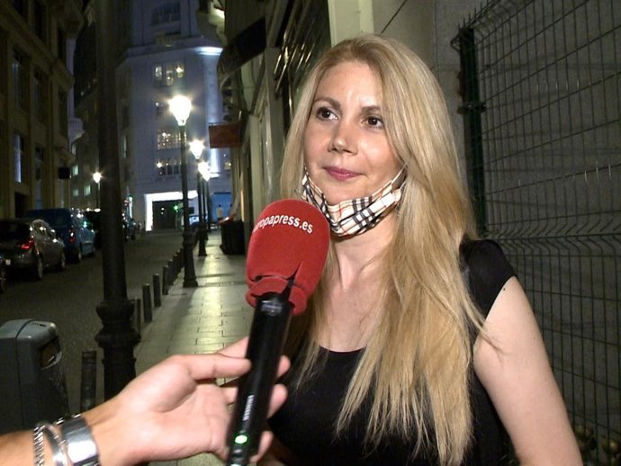 FIORELLA, SOBRINA DE EDMUNDO ARROCET