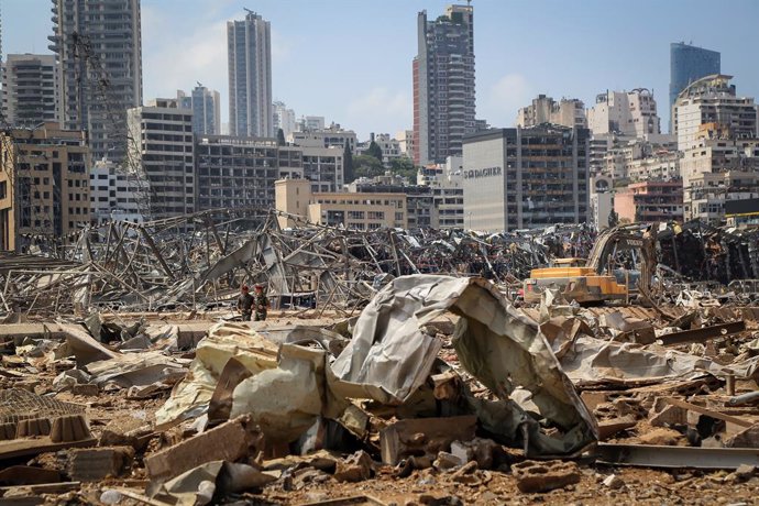 Archivo - Daños causados por las explosiones en el puerto de la capital de Líbano, Beirut