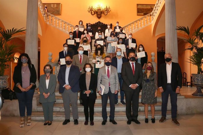 Convocatoria del Premio Joven a la Cultura Científica 2021