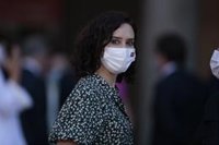 Ayuso exige al Gobierno lealtad a CCAA "fieles a la unidad de España" frente a "privilegios" de Cataluña y País Vasco