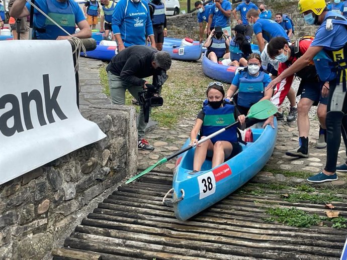 Melania Álvarez participa en el Descenso Adaptado del Sella.
