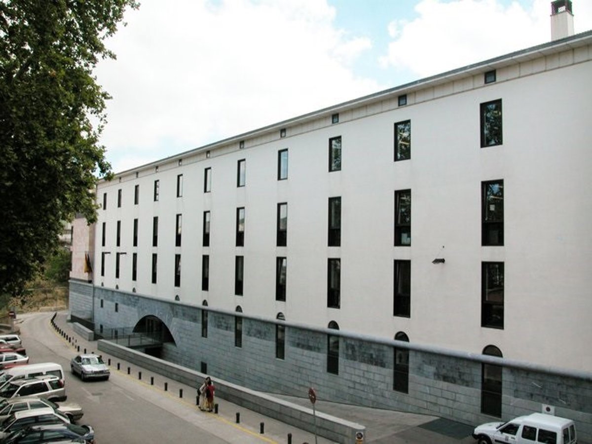 Educación licita las obras de dos pistas cubiertas en el IES Toki Ona Educación licita las obras de dos pistas cubiertas en el IES Toki Ona