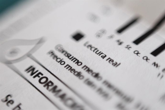 Archivo - Recursos de factura de la luz.