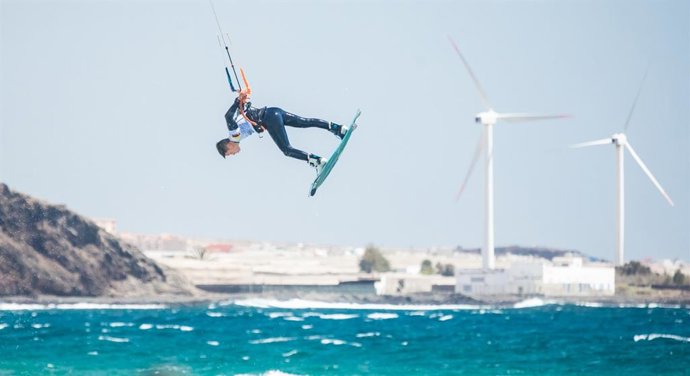 Archivo - Kitesurfing Gran Canaria
