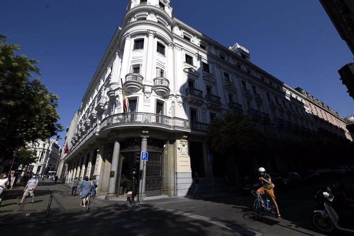 Archivo - Edificio de la CNMC, en Madrid (España), a 29 de julio de 2020. 
