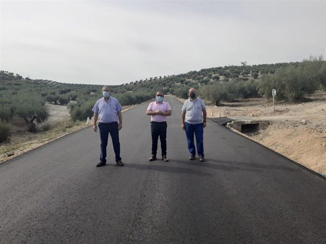 Visita a las obras de la carretera JA-3403.