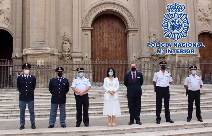 Presentación de policías italianos que patrullarán en Granada