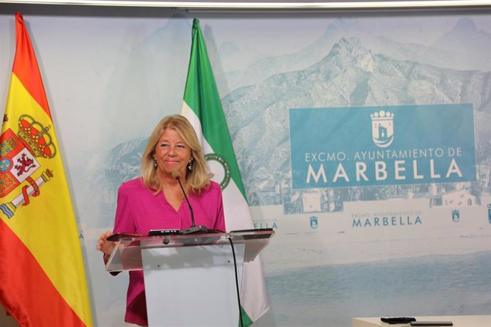 La alcaldesa de Marbella en rueda de prensa