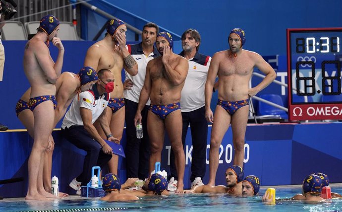 La selección española de waterpolo, en el partido contra Montenegro en los Juegos Olímpicos de Tokyo 2020