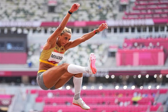03 August 2021, Japan, Tokyo: Germany's Malaika Mihambo in action during the Women's Long Jump Final of the athletics competition at the Olympic Stadium during the Tokyo 2020 Olympic Games. Photo: Michael Kappeler/dpa