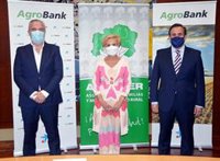 CaixaBank renueva su acuerdo con Afammer para "impulsar la actividad agraria" en España