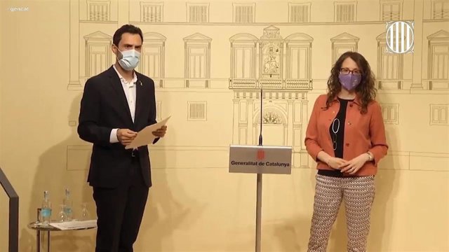 La consellera de Igualdad y Feminismos de la Generalitat, Tània Verge, y el Conseller de Empresa y Trabajo, Roger Torrent