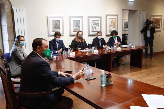 Cambio climático.- Consejo.- El Gobierno aprueba que Sogepsa pase a depender de Hacienda y crea la Dirección General del Agua