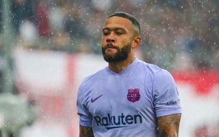 El jugador del FC Barcelona Memphis Depay en el partido amistoso de pretemporada contra el Red Bull Salzburg en el Red Bull Arena