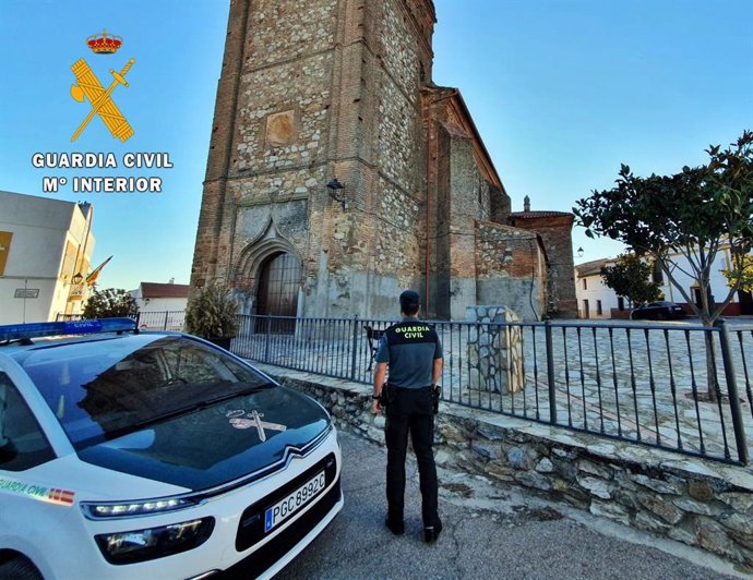 La Guardia Civil investiga el robo en parroquias