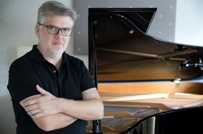 JEAN-MICHEL BERNARD