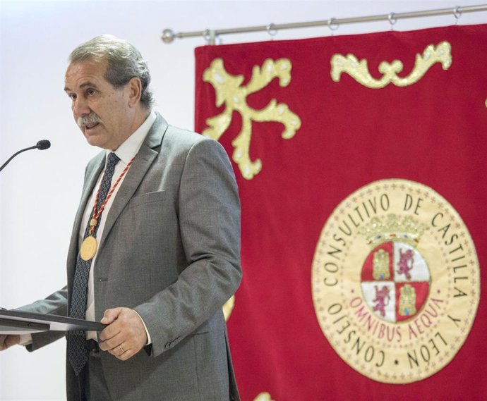 Archivo - El presidente del Tarcyl,  Agustín S. De Vega.