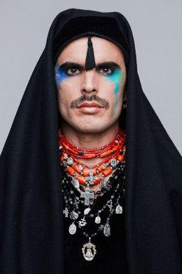 El cantante Rodrigo Cuevas