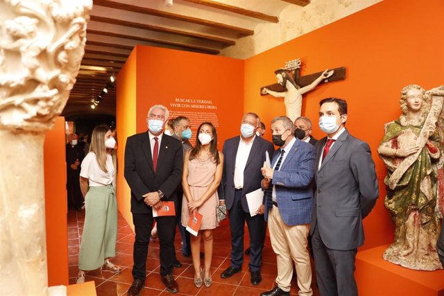 Inauguración de la muestra que repasa los orígenes de Santo Domingo de Guzmán.