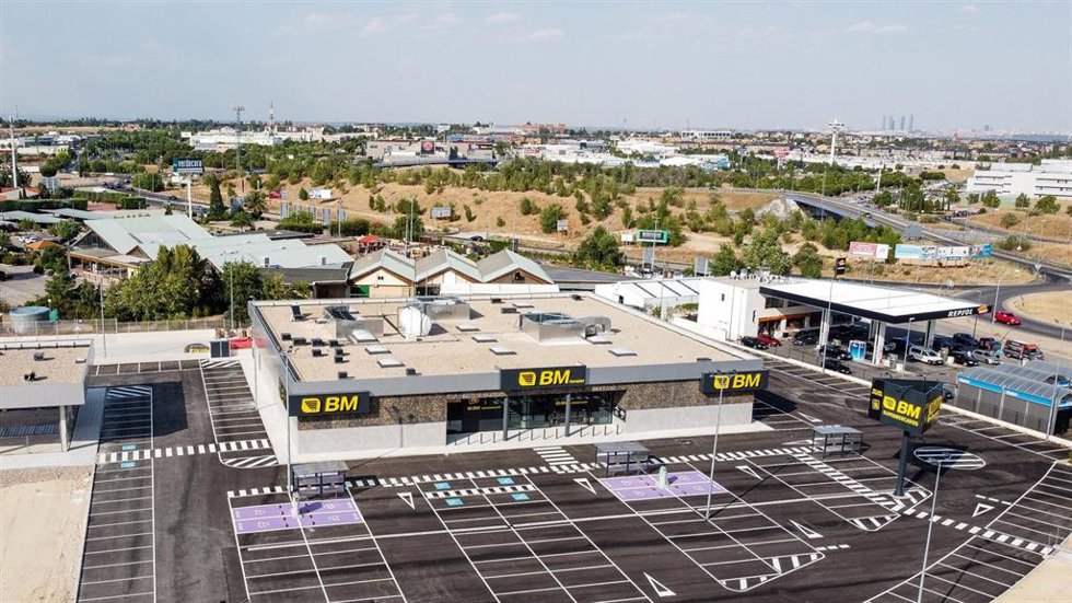 Archivo - Establecimiento de BM en Majadahonda (Madrid)