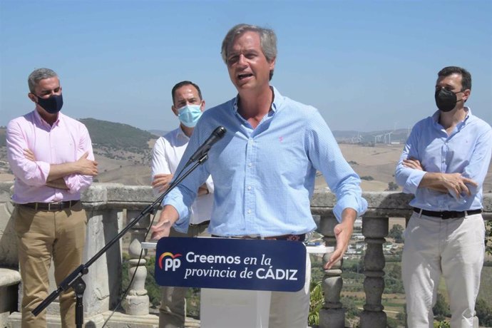 El vicesecretario general del PP, Antonio González Terol, este jueves durante su acto en Vejer de la Frontera (Cádiz).