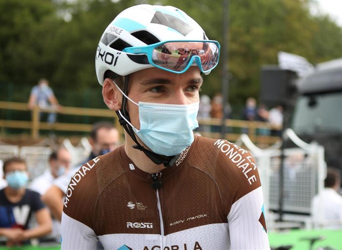 Archivo - El ciclista francés Romain Bardet