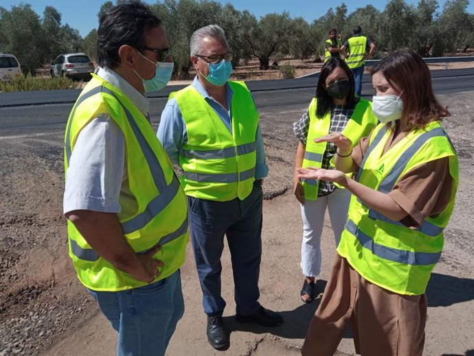 Visita a las obras de la variante A-318