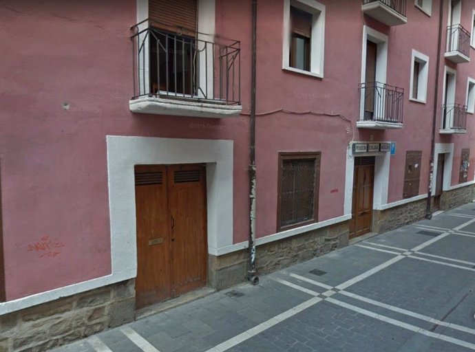 Edificio incendiado este jueves en el Casco Viejo de Pamplona