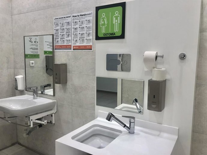 Baño ostomizado en el Aeropuerto de Palma