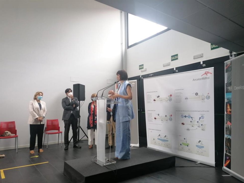 La ministra de Ciencia e Innovación, Diana Morant en Avilés.