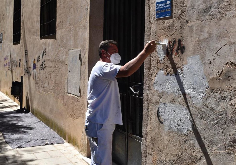 Limpieza de grafitis en Daimiel