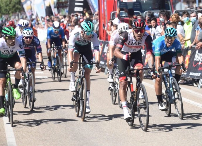El ciclista colombiano Juan Sebastián Molano repite victoria en la Vuelta a Burgos