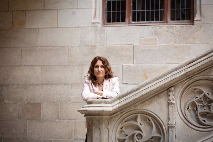 La consellera de Presidncia de la Generalitat, Laura Vilagr, en una entrevista d'Europa Press.