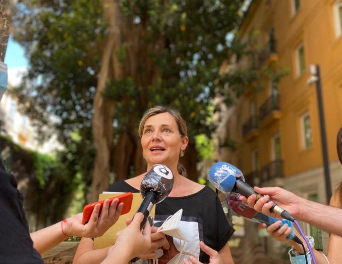 La portavoz adjunta del GPP y vicesecretaria de Política Social del PPCV, Elena Bastidas