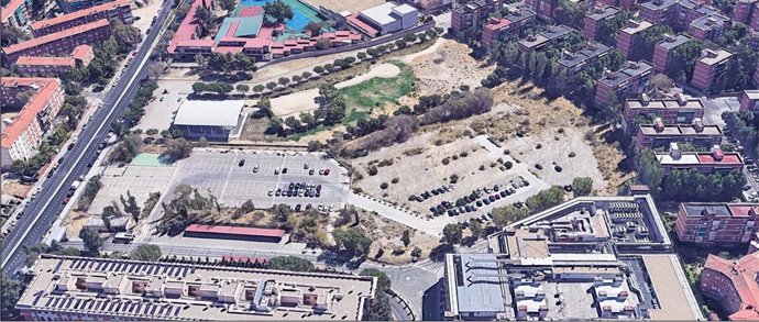 Una zona interior sin uso en la Avenida de San Luis se revitalizará con zonas verdes, vivienda pública y centro de mayores.