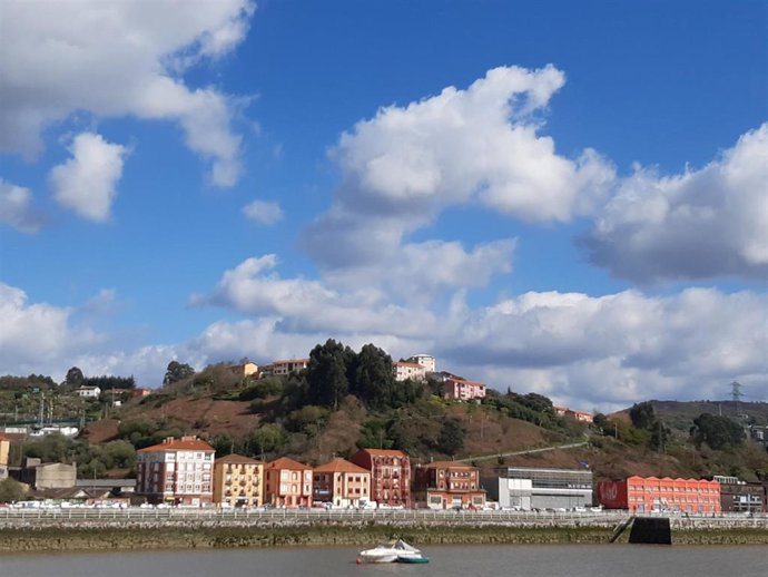 Intervalos de nubes en Bizkaia