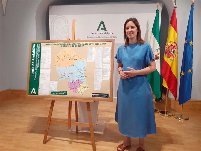 La delegada territorial de Fomento, Infraestructuras y Ordenación del Territorio del Gobierno regional, Cristina Casanueva.