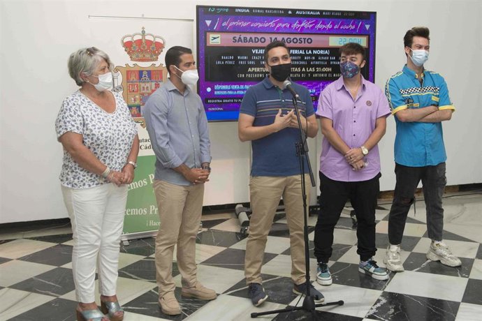 Presentación en el Palacio Provincial del 'Adrenalina Live Tour' de Vejer.