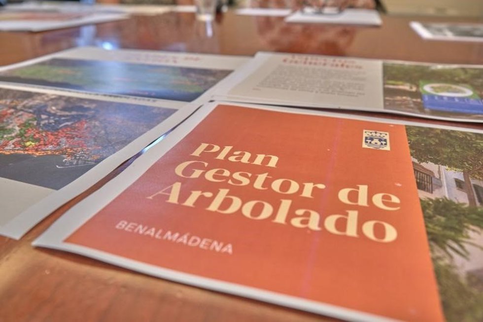 Benalmádena elabora su primer plan gestor del arbolado para potenciar su sostenibilidad y desarrollo verde