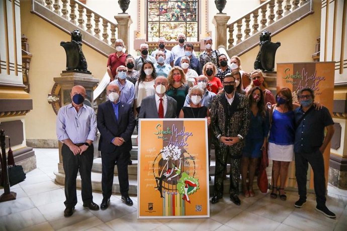 Presentación de 'Siente Málaga con sus artistas'