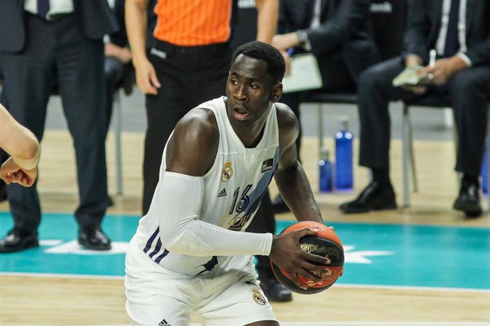 Archivo - Usman Garuba durante un partido del Real Madrid en la Liga Endesa 2020-2021