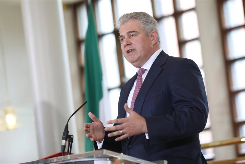 Archivo - El ministro británico para Irlanda del Norte, Brandon Lewis.